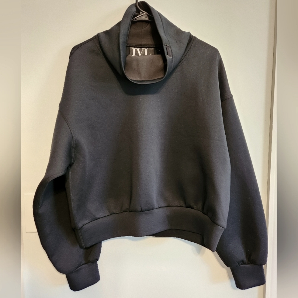 IVL Collective Cowlneck Pullover NWOT size L